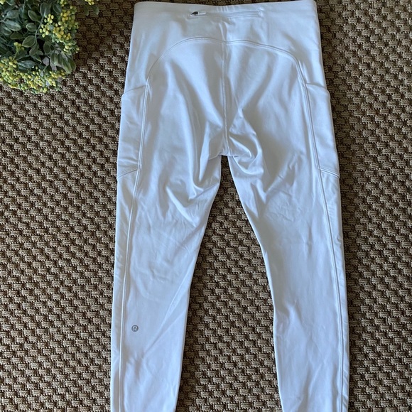 SOLD. Lululemon Speed Up Tight 28” White - Picture 4 of 11